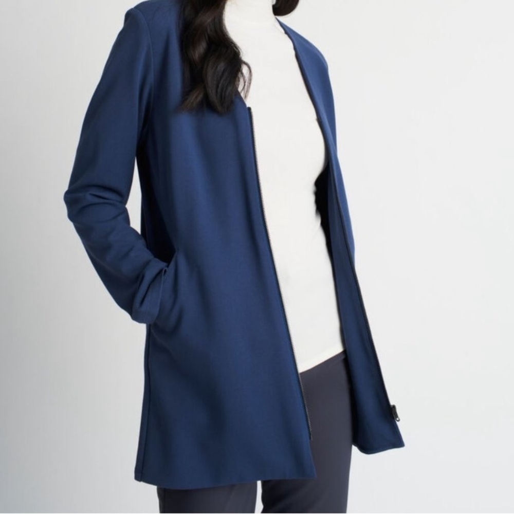 Kit + Ace Made to Move Jacket in Navy Blue Size XS Casual Athletic Lightweight